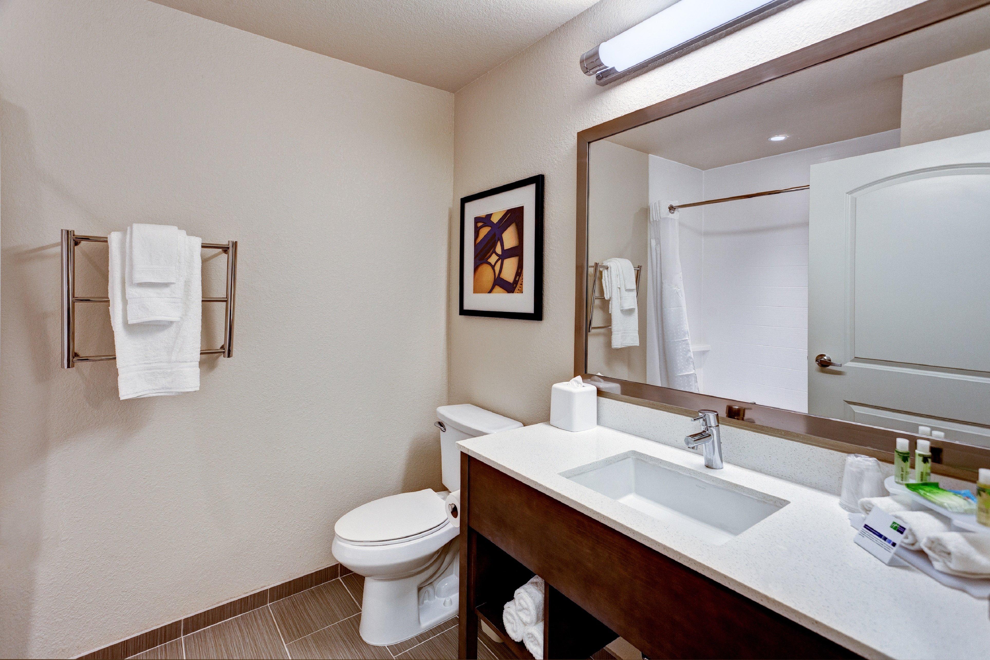 Holiday Inn Express & Suites Manhattan By Ihg Zewnętrze zdjęcie