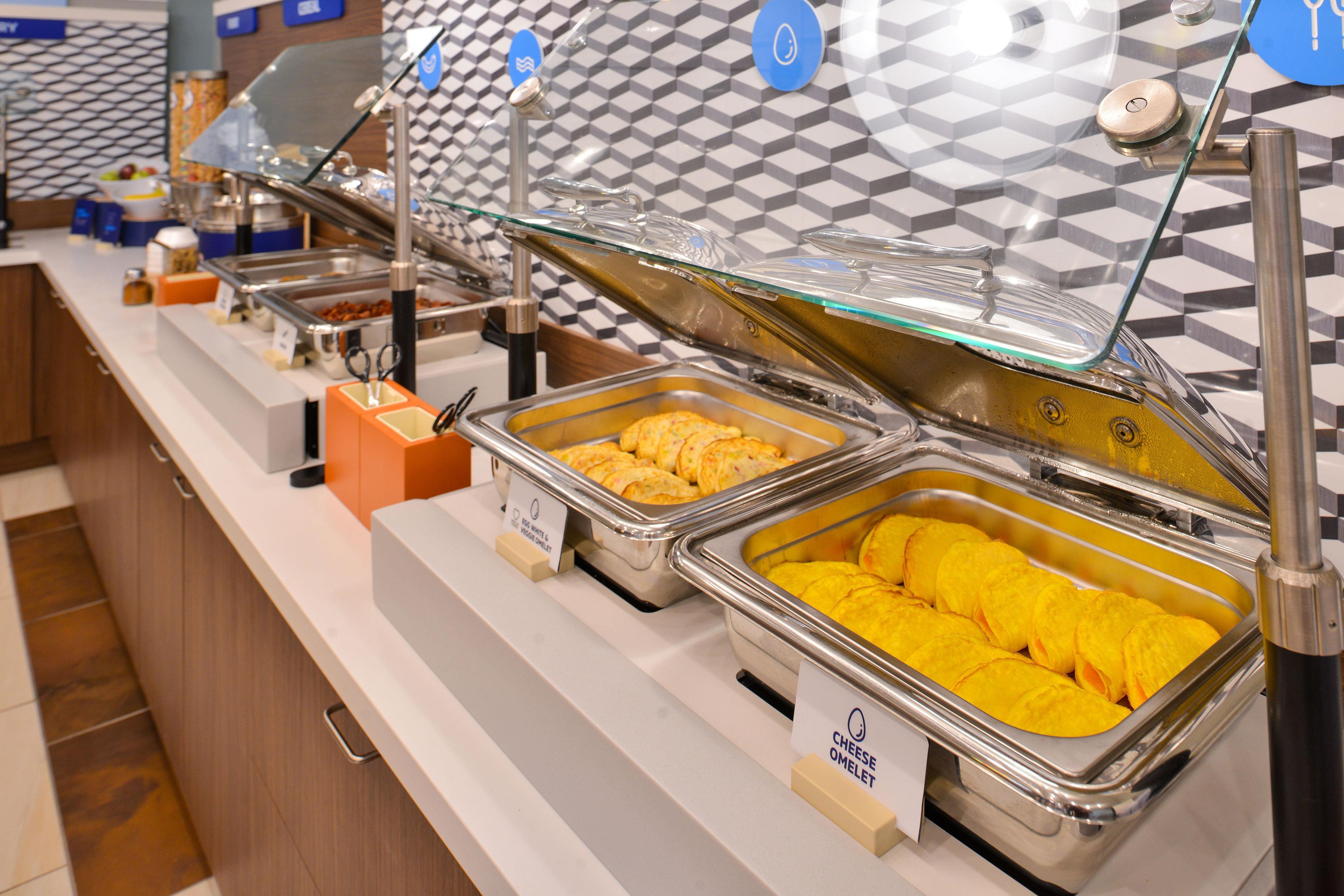 Holiday Inn Express & Suites Manhattan By Ihg Zewnętrze zdjęcie