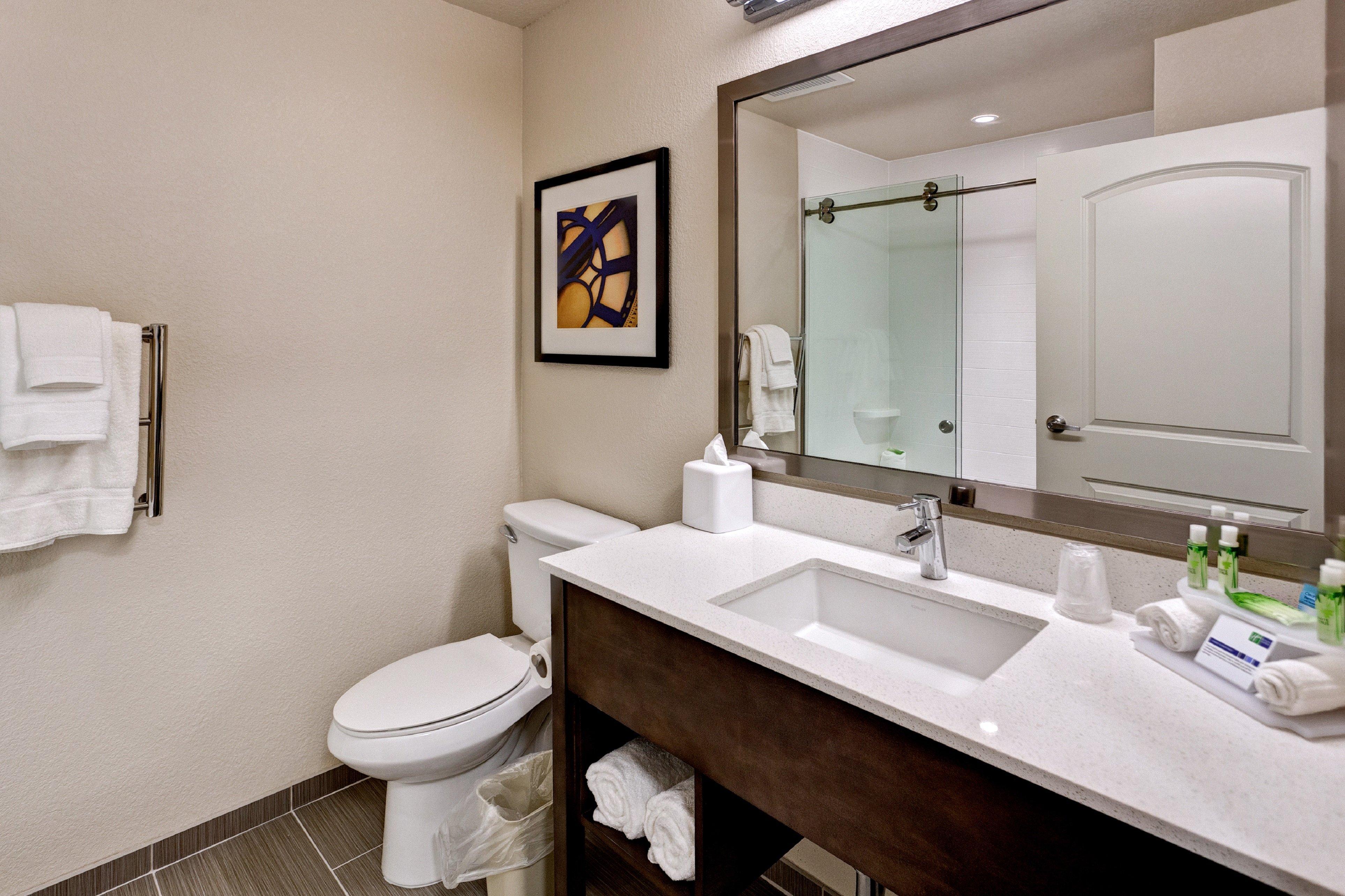 Holiday Inn Express & Suites Manhattan By Ihg Zewnętrze zdjęcie